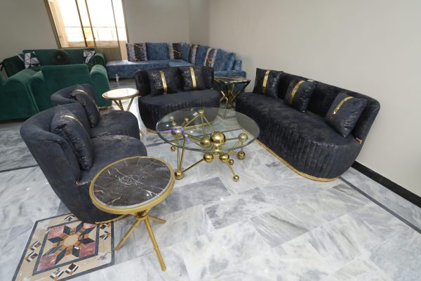 Lounge Seating - Image 2