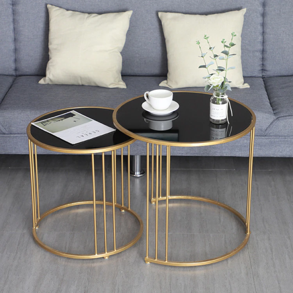 CORNER  TABLE