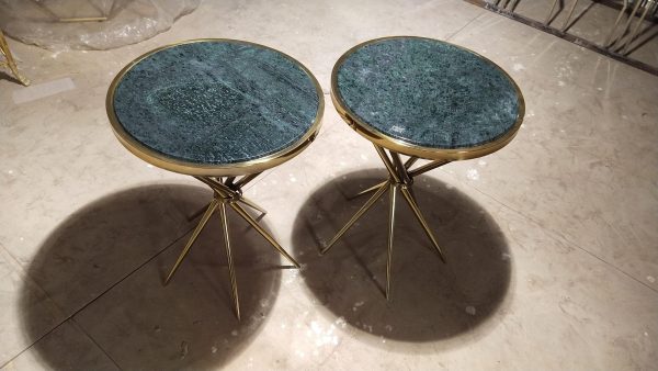 CORNER COFFEE TABLE
